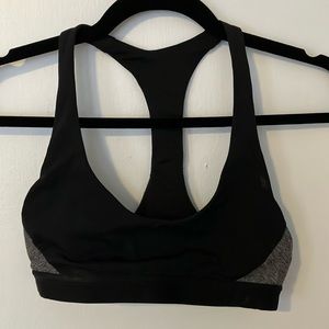 Lululemon box it out bra